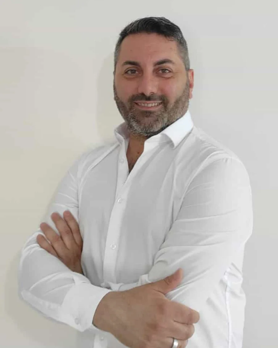 Portrait of Francesco Olivo, digital consultant